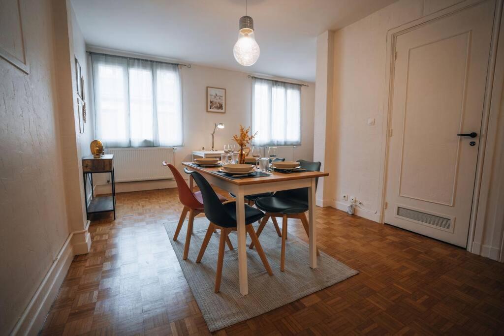A Hauteur De Toits • Le Spacieux En Coeur De Ville Châteauroux Extérieur photo
